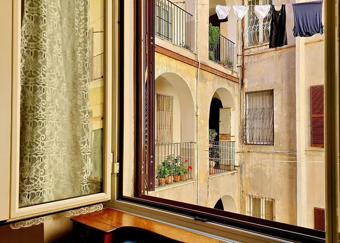 1 Bd With Balcony San Giovanni By Halldis Appartement Rome